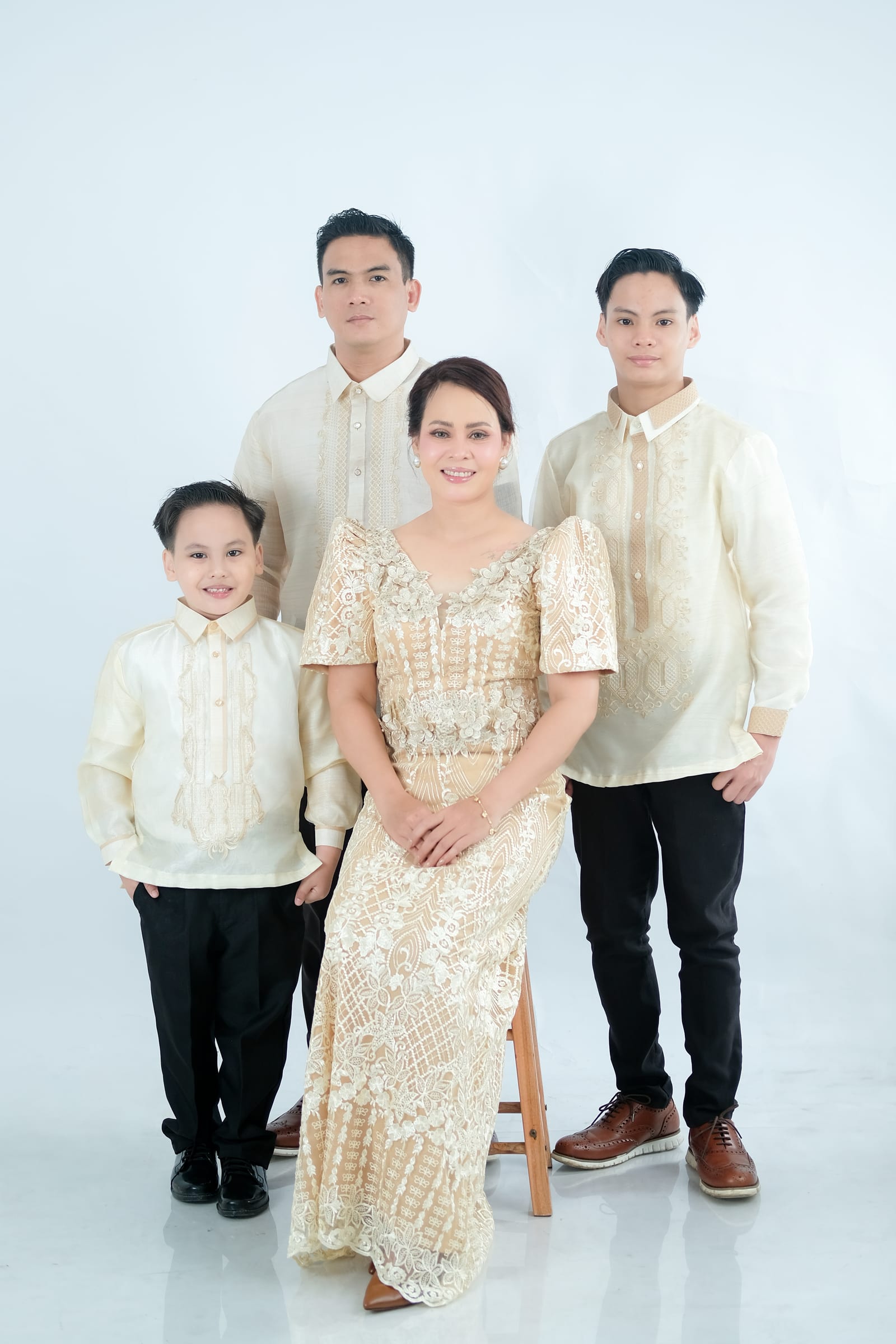 Family Portrait - Photo 2